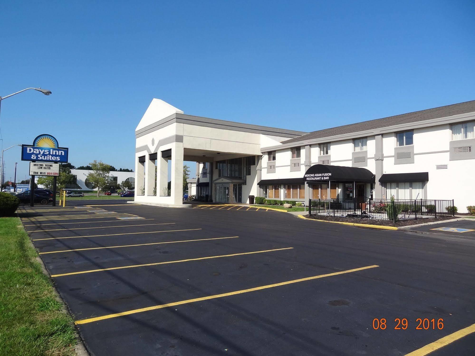 Days Inn By Wyndham Columbus East Airport Екстериор снимка